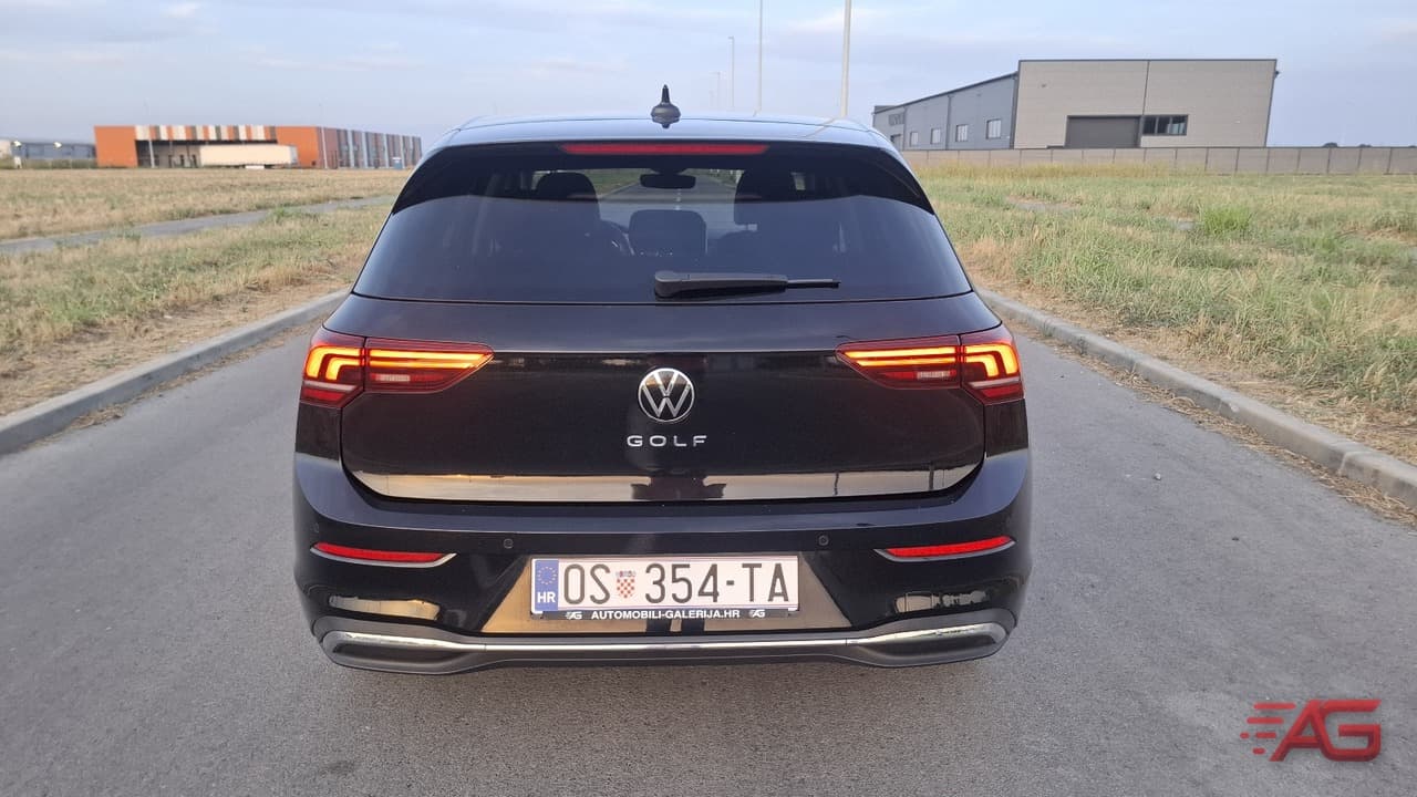 VW Golf 8, slika 5
